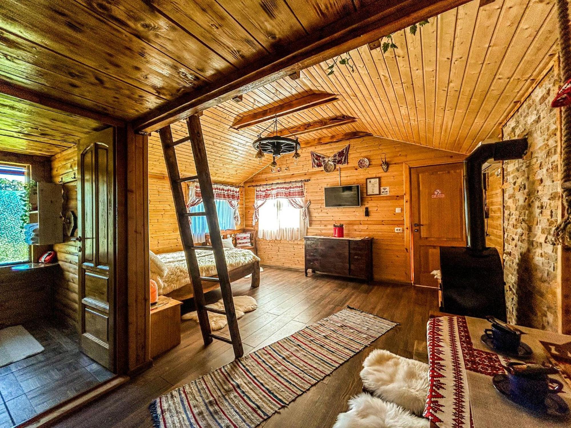 סיגישוארה Chalets Du Bf מראה חיצוני תמונה
