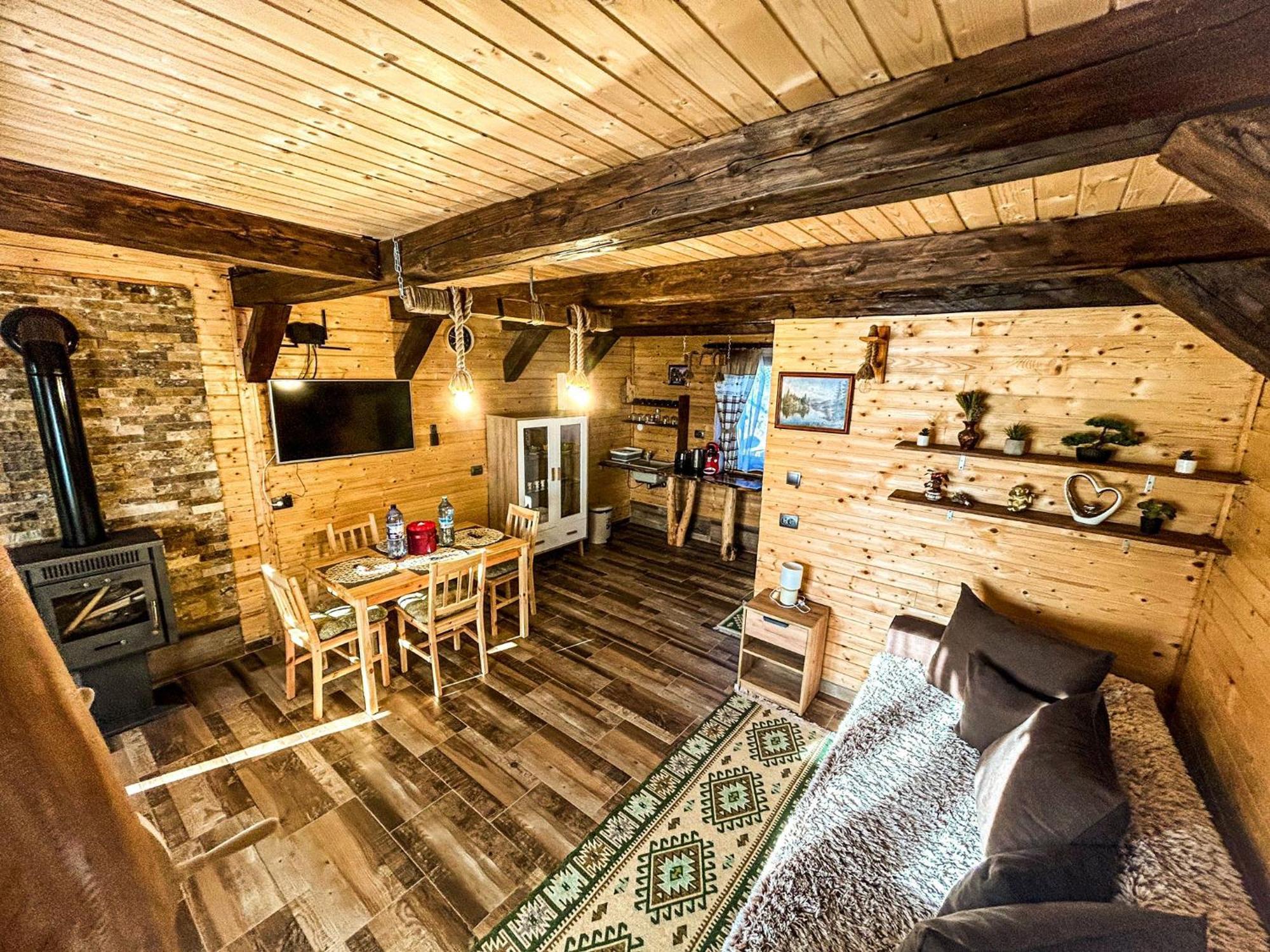 סיגישוארה Chalets Du Bf מראה חיצוני תמונה